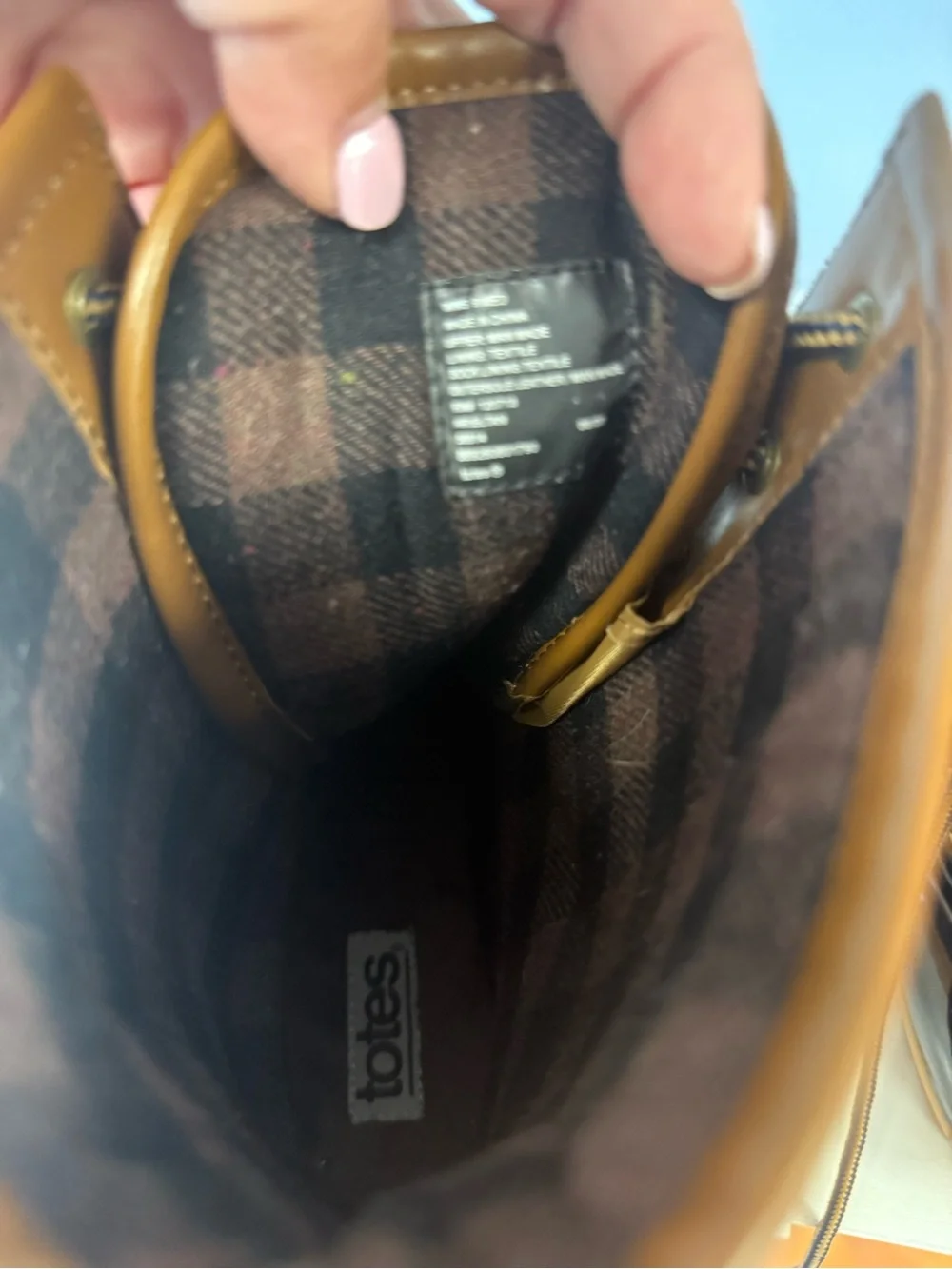 Classic totes Duck rain Boots in Brown and Navy size 9
